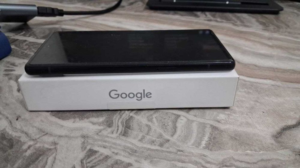 Продам Google Pixel 6a (6/128 GB) • White