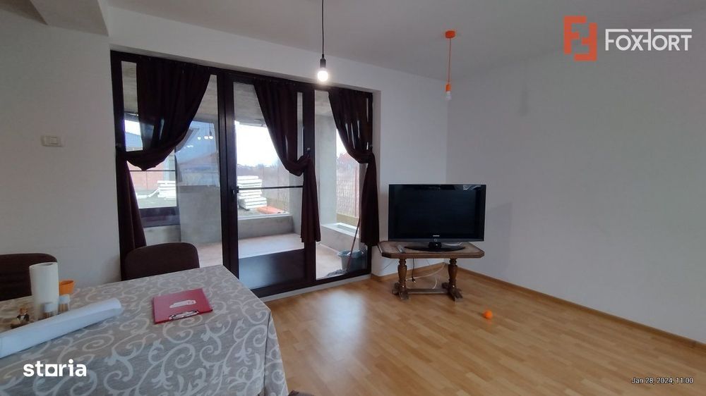 Casa 8 camere ,Sacalaz-Ideala pentru 2 familii