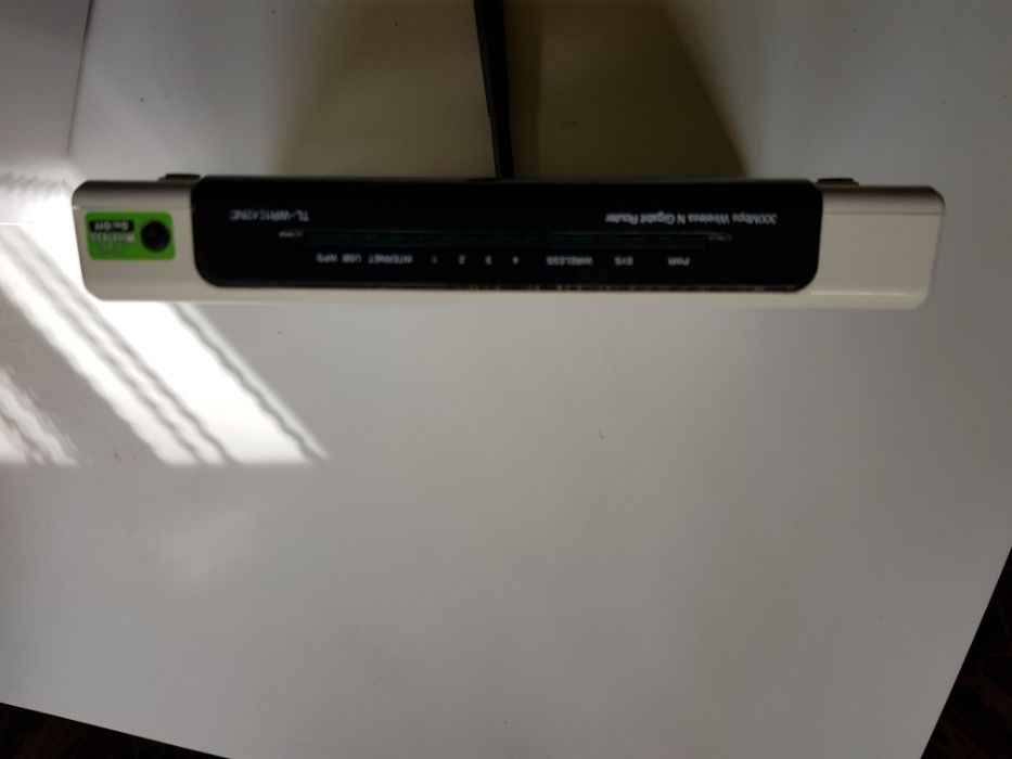 Router Wireless TP-LINK TL-WR1042ND