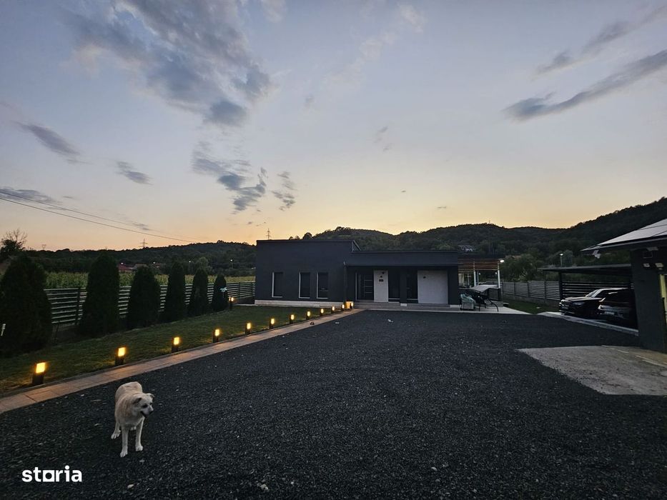 O casă superbă, construită pentru confort, eleganță și  stil de viață