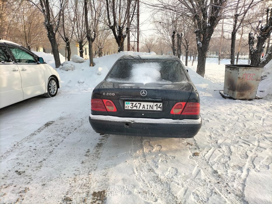 Продам мерс Е200