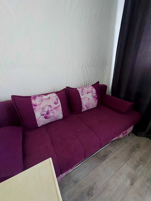 Продам диван 12000 тг.