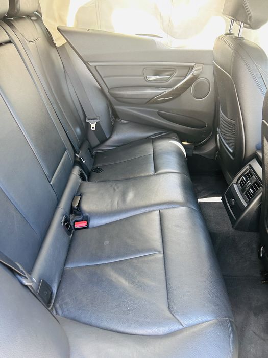 Vand auto avariat