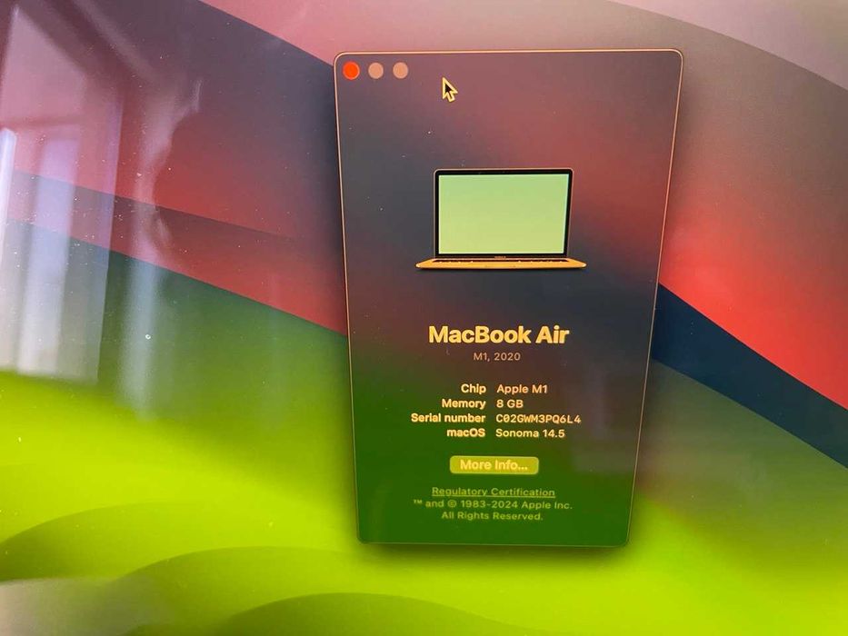 Macbook Air M1 - 13.3 inch - 8gb RAM - SSD 256gb - 2020