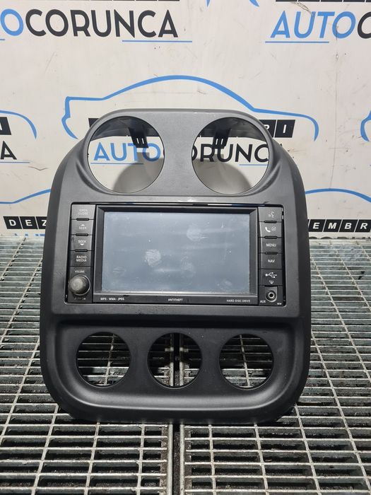 Navigatie Jeep Compass 2011 - 2015 (925) 5091118AA Garantie