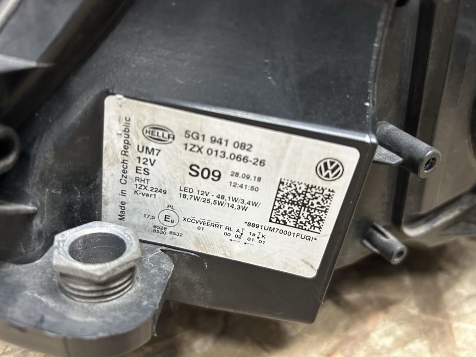 Far faruri VW Golf 7 Facelift full led 2016-2019 dreapta