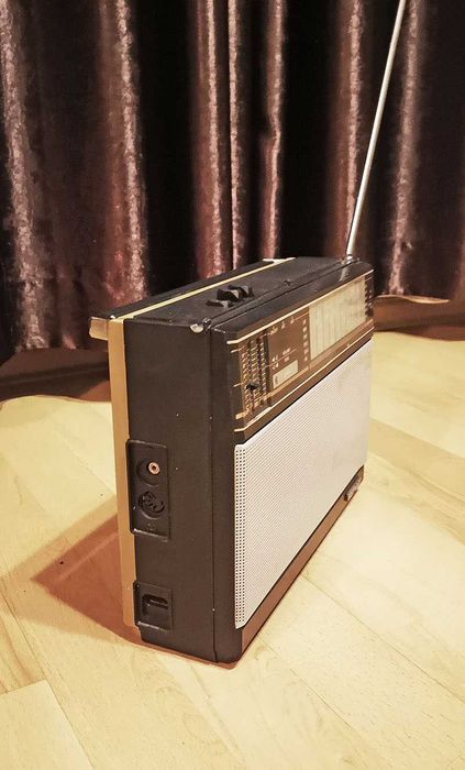 Ретро радио ВЕФ-221