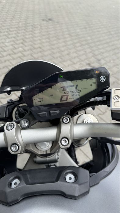 Yamaha MT-09 2014 ABS (Nu Suzuki, Honda, Kawasaki, CF Moto, KTM, BMW)