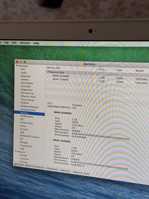 Apple MacBook white Late 2009 перфектно работещ