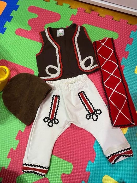 Народна носия за момче 74размер