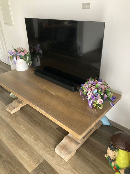 Masă living lemn masiv