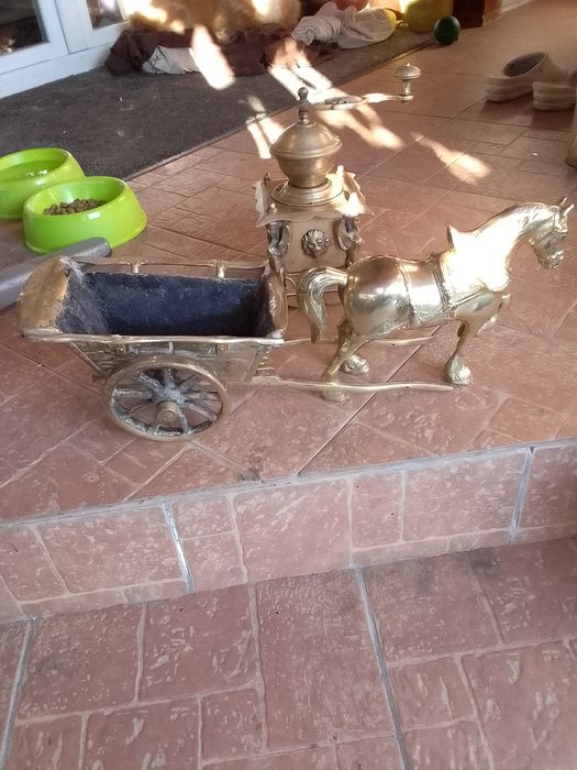 Vând obiecte de colecție, riglă veche bronz