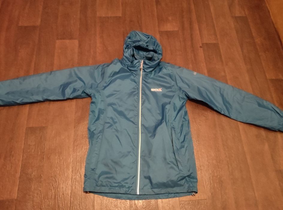 Яке ветровка Reggata isolite 5000 и Спортна ветровка wet race jacket