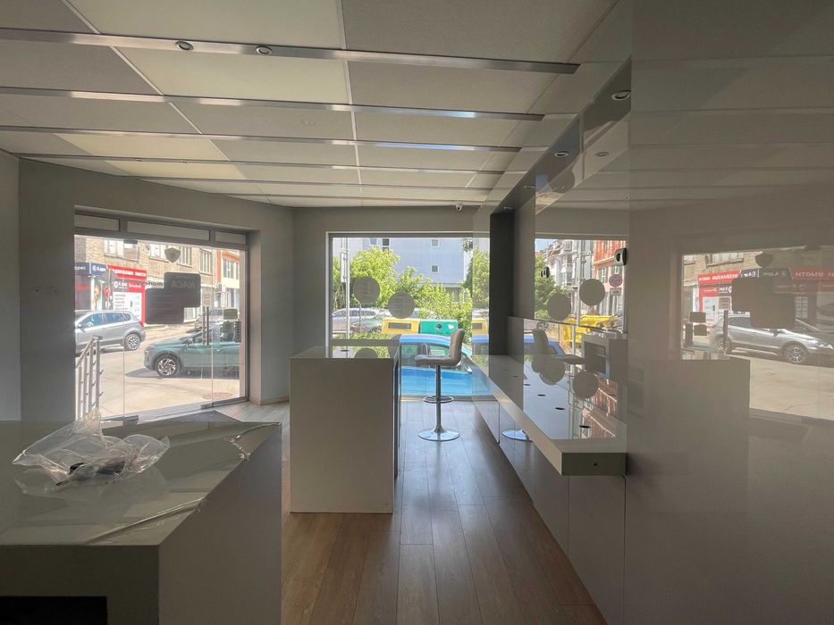 Дава се под наем Офис в Габрово, Беленци - 65 кв.м за 612 € - Снимка #4