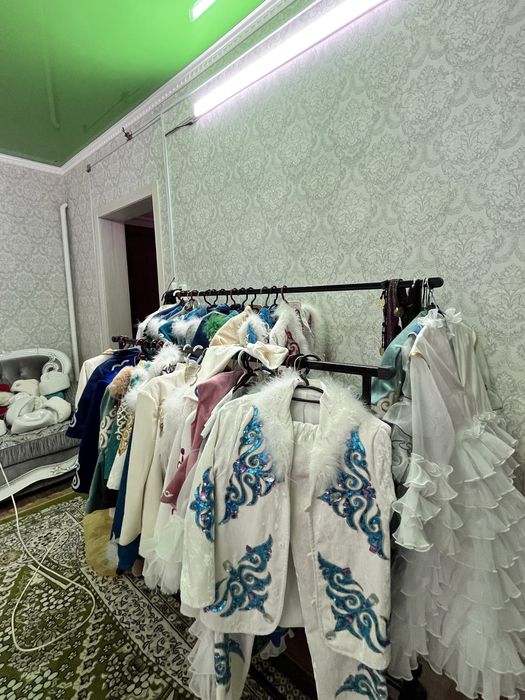 Казакша киымдер жалга бериледы