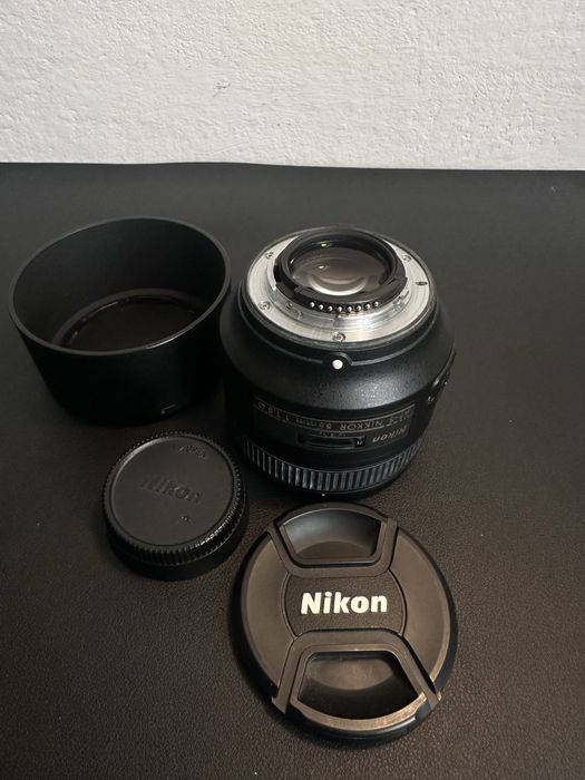 Nikon 85mm f/1.8G AF-S – Portretist de Elită, Stare Impecabilă