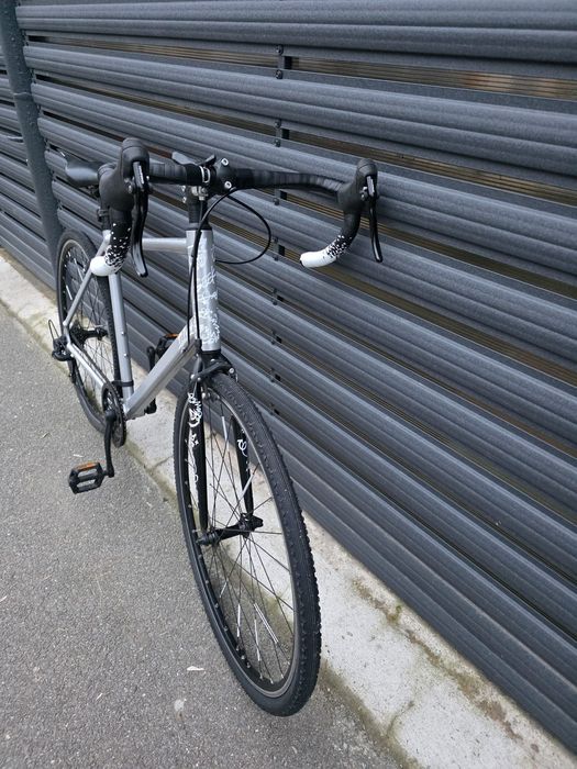 Bicicleta gravel Riverside RC100 roti 28"