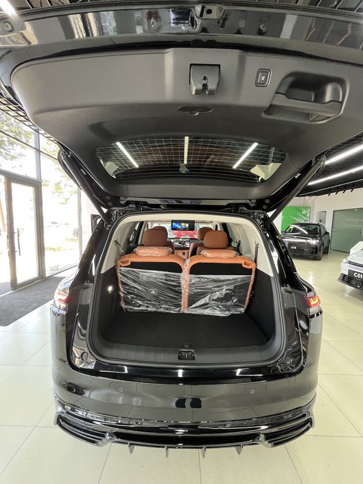 Leapmotor c16 avto salon new