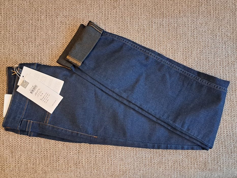 Blugi, mărimea S - M, 75 lei