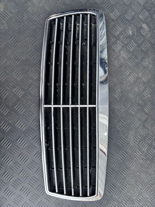 Решетка радиатора w210