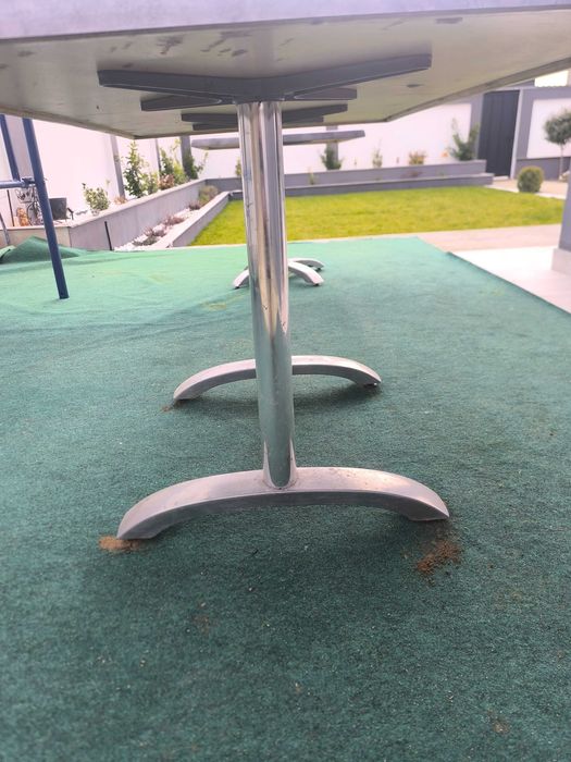 Маси верзалитови много запазени 140 на 80.Налиични 10 броя