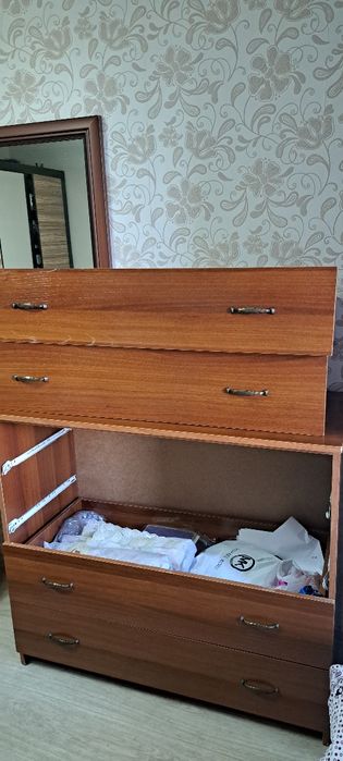 Комод отдам бесплатно