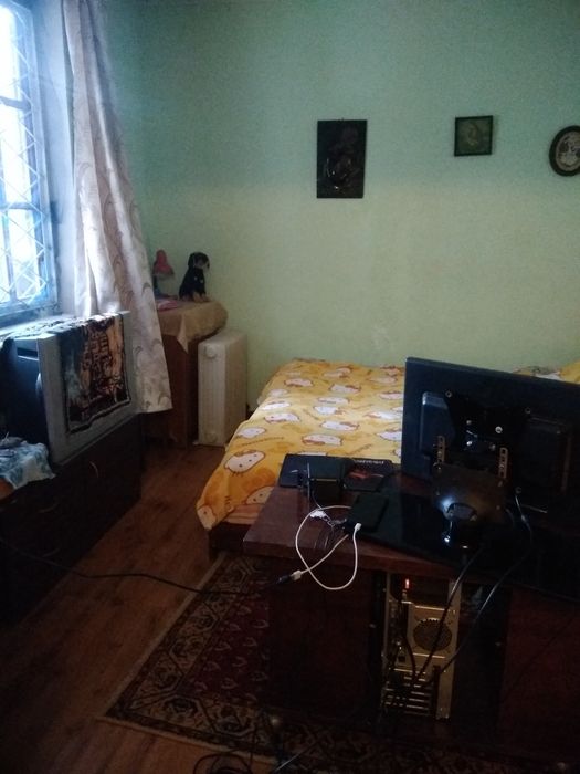 Продается дом в миробод районе