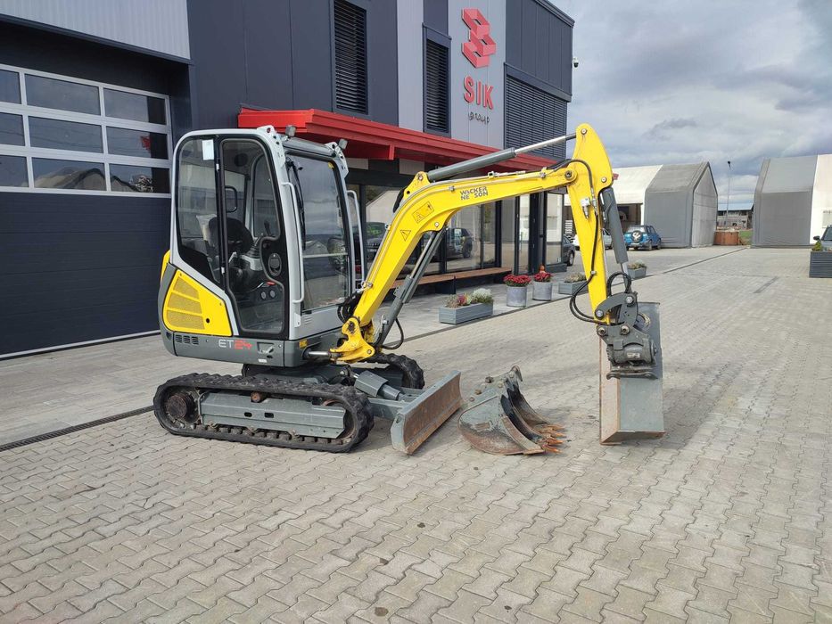 Excavator Wacker Neuson ET24 folosit-Dealer autorizat