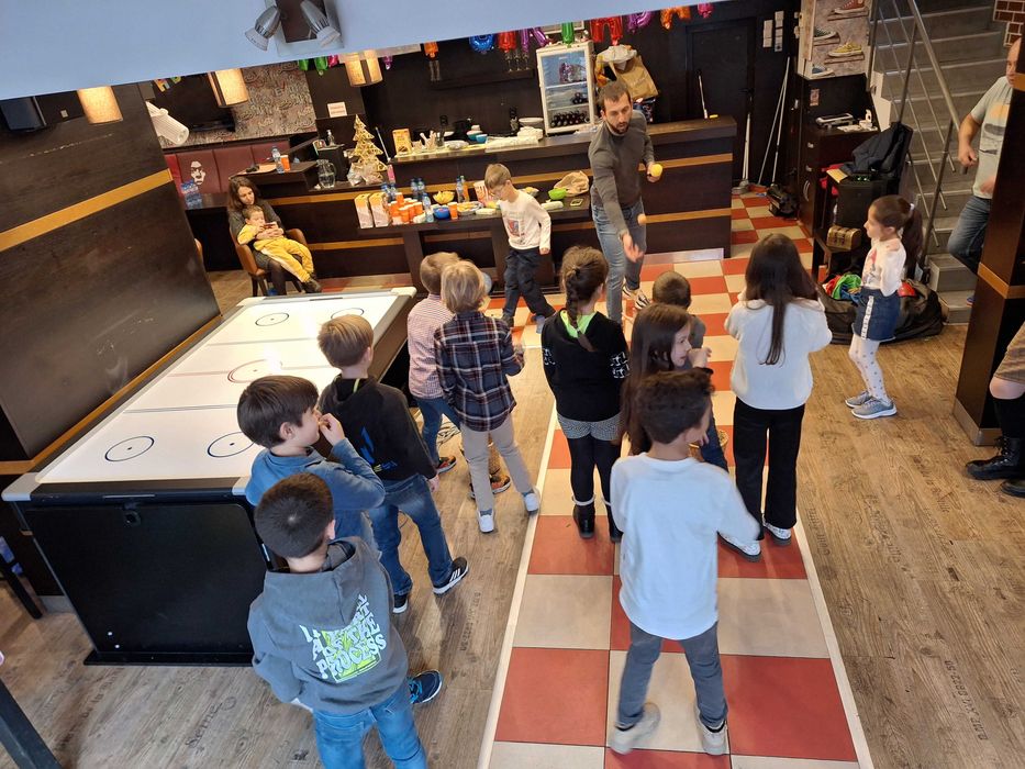 Зала под наем за рождени дни кв.Дървеница