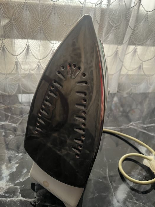 Утюги в рабочем состоянии