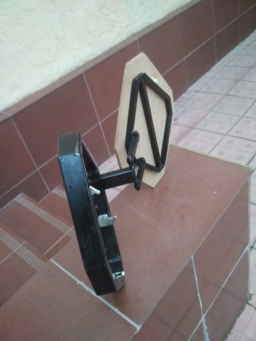 Люк невидимка под плитку кафеля и керамогранита В 60 см  Ш 30 см