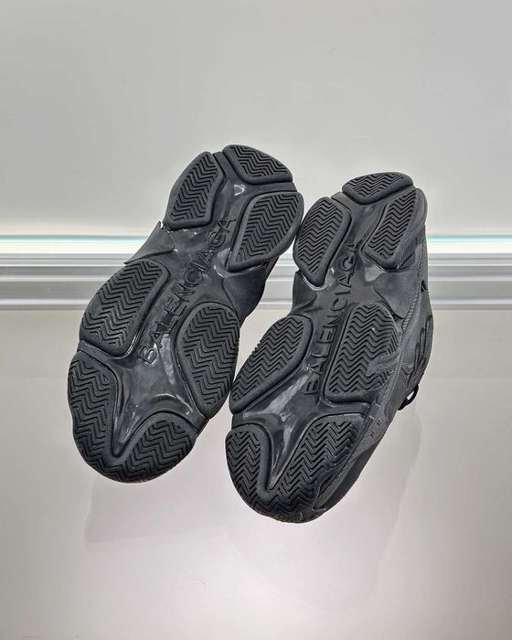 Adidasi Balenciaga Triple S Calitate Premium