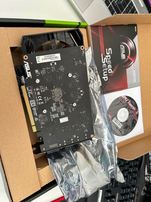 Видеокарта ASUS GeForce GTX 1650 Dual OC — 4GB GDDR5