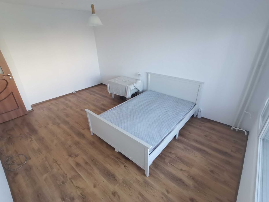 Дава се под наем Двустаен апартамент в Бургас, Изгрев - 65 кв.м за 178.5 € - Снимка #4