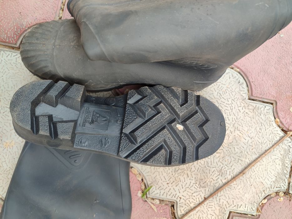 Сапоги резиновые