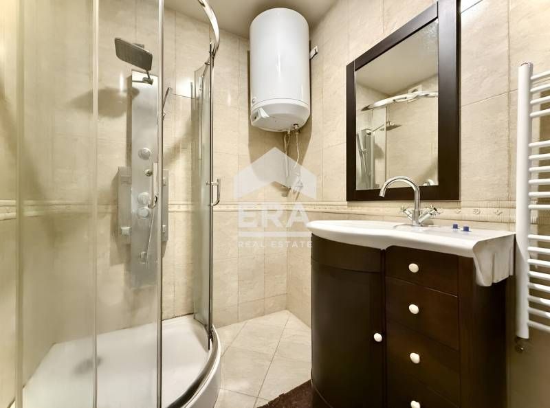 Продава се Двустаен апартамент в София, Манастирски ливади - 70 кв.м за 1887 €/кв.м - Снимка #7