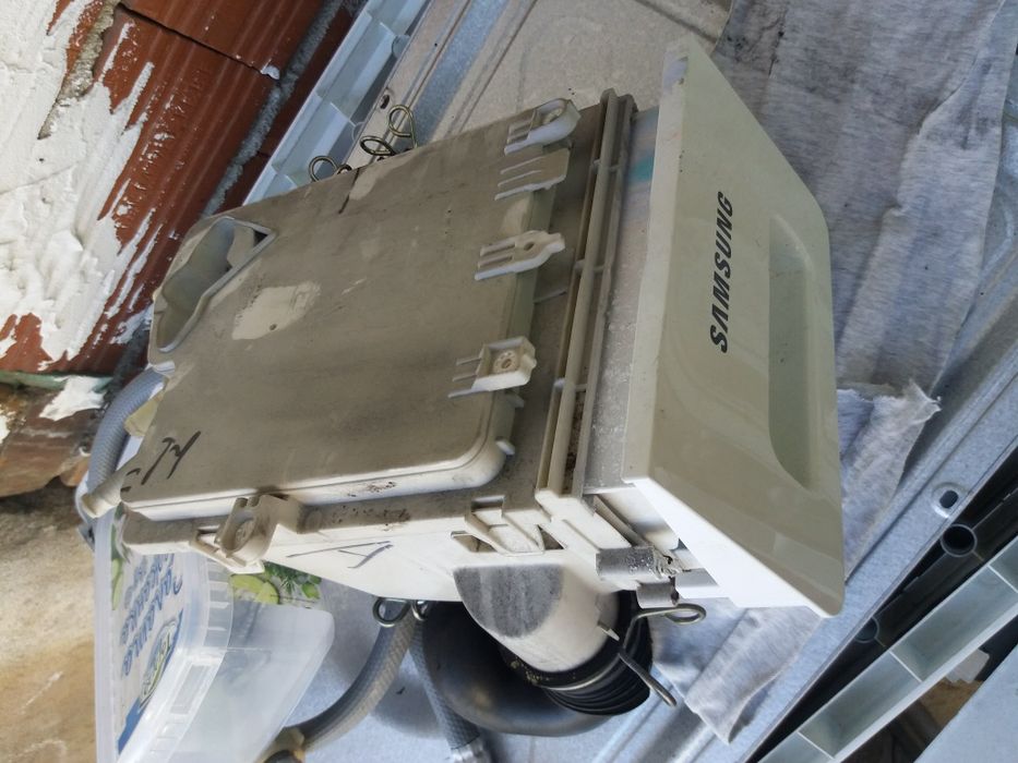 Пералня Samsung на части