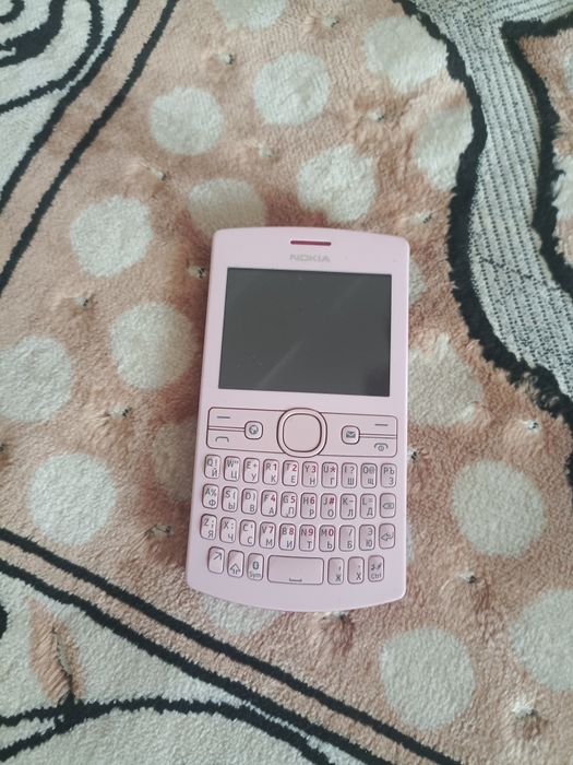 Nokia Asha 205 для связи