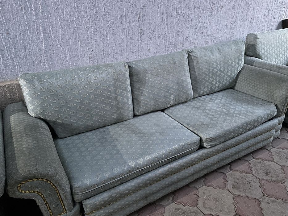 Диван и кресло