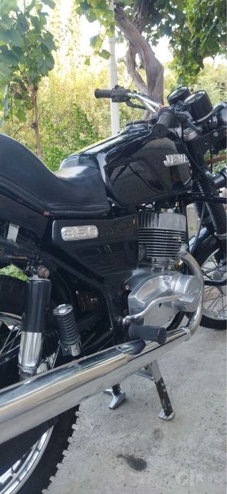 Jawa kalleksiya , moto