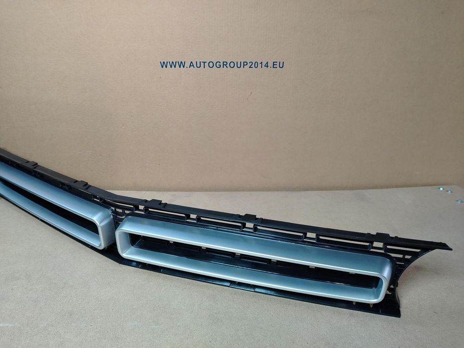 Предна решетка за dodge challenger 2015- 68259754ad