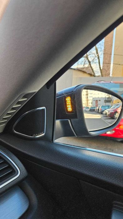 VW Passat B7 2.0d ACC AFS BSM Dynaudio