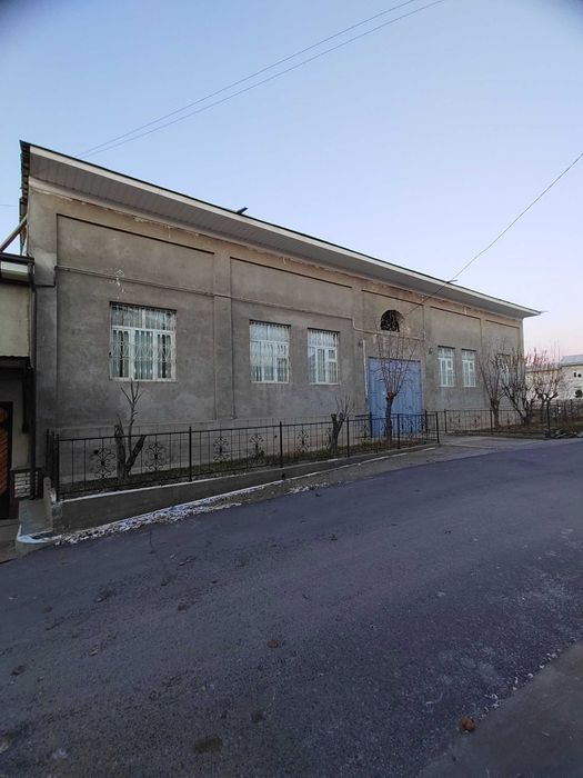 Учтепа судини оркасидаги махаллада катта учаска сотилади