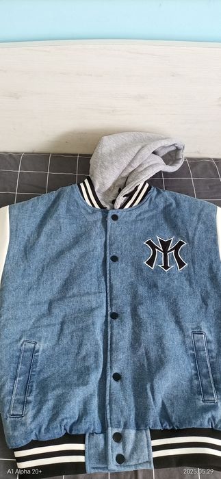 Много дрешки за момче на 10-11 г.