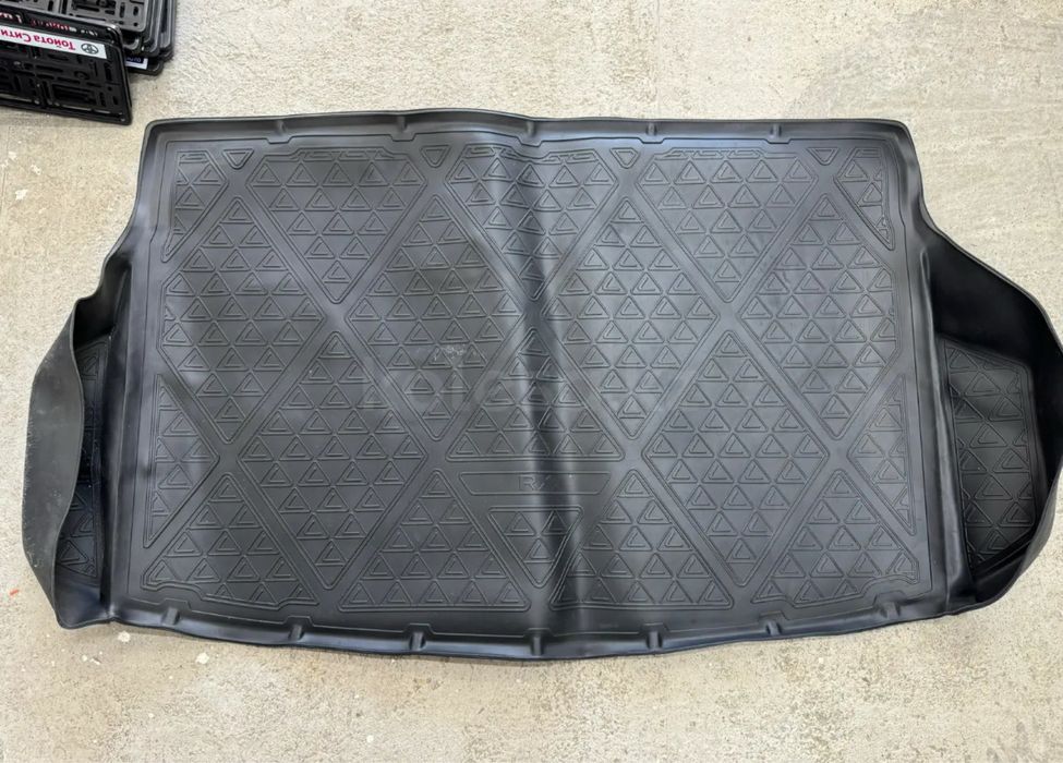 Полик в багажник RX 350