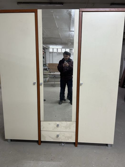 Шкаф для дома и офиса