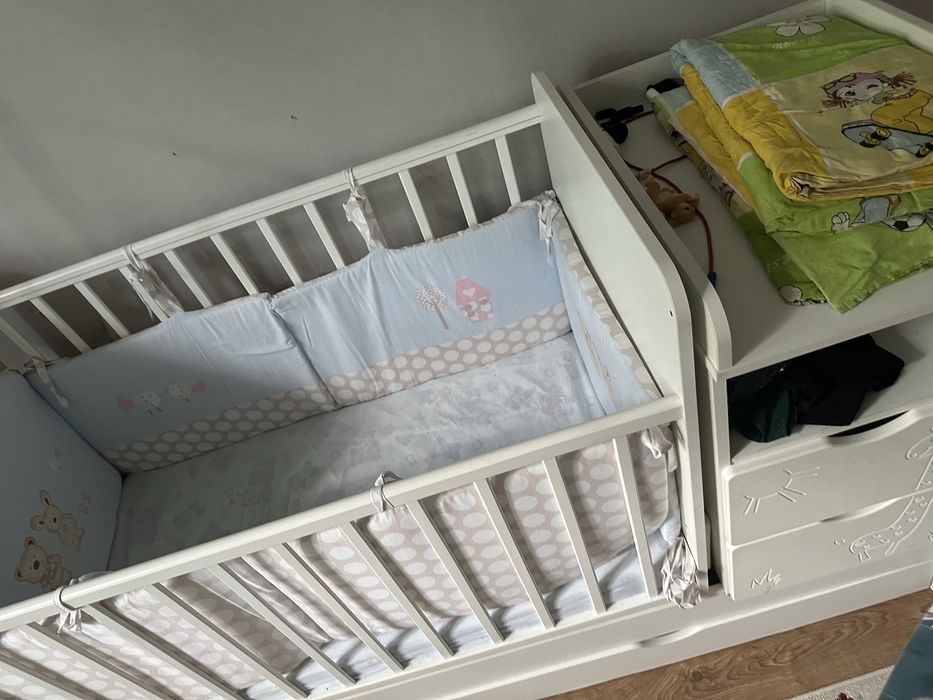 Продам детскую кроватку