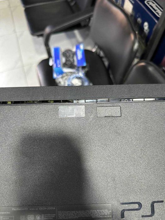 PLAYSTATION 3 slim 2ta jostik 10dan oshiq oyinlar bilan dastavka bepul