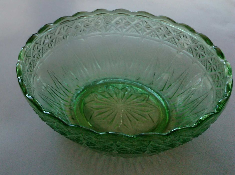 Стъклена фруктиера