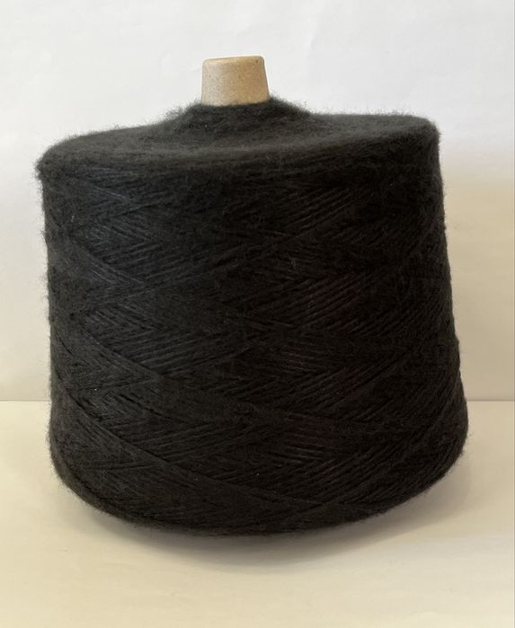 Прежда за машинно и ръчно плетиво NM 6000